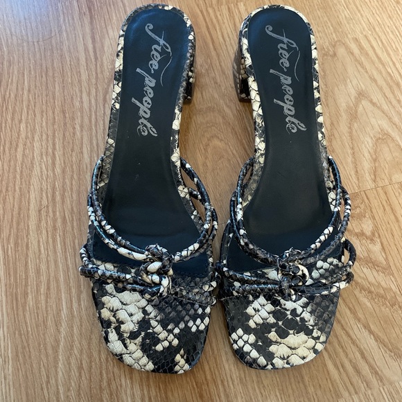 Free People Shoes - Free people snake print kitten block heel/sandal